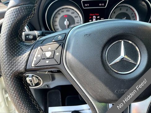 Used 2015 Mercedes-Benz GLA 250 image 15