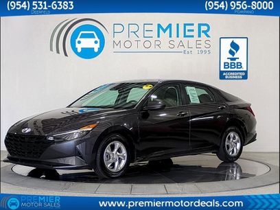 Used 2021 Hyundai Elantra SE