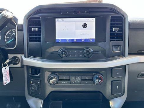 Used 2023 Ford F150 XLT image 5