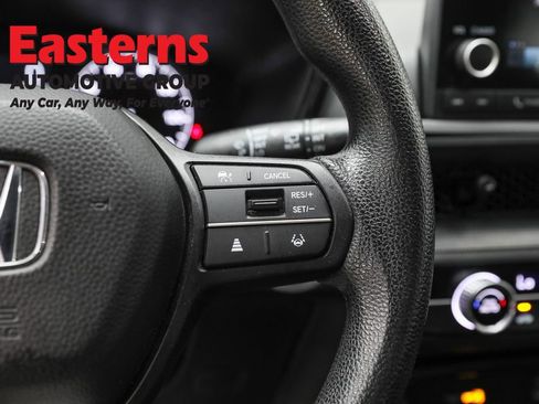 Used 2023 Honda CR-V LX image 16