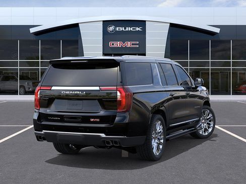 New 2026 GMC Yukon XL Denali w/ Denali Reserve Package AWD/4WD image 4