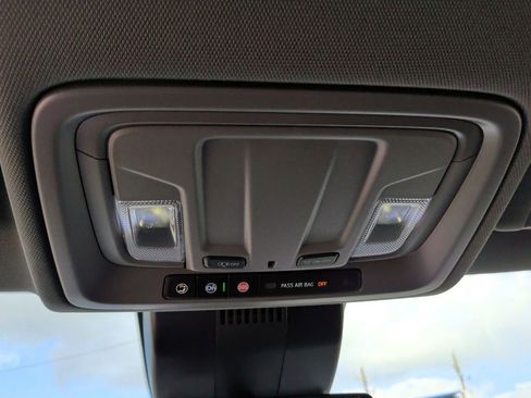 New 2026 GMC Sierra 1500 Elevation image 20