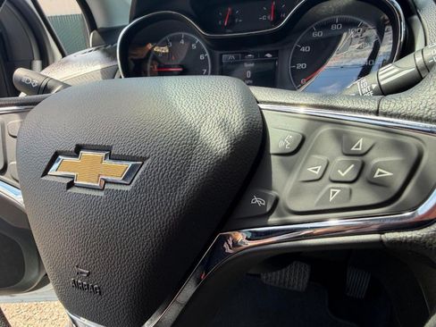 Used 2019 Chevrolet Cruze LT w/ Convenience Package FWD image 27