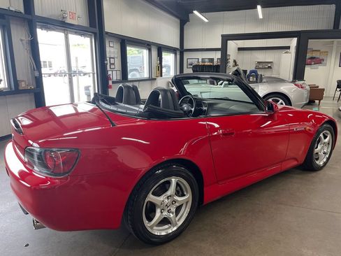 Used 2000 Honda S2000 image 19