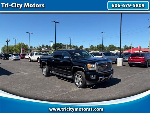 Used 2015 GMC Sierra 2500 Denali w/ Duramax Plus Package AWD/4WD image 1