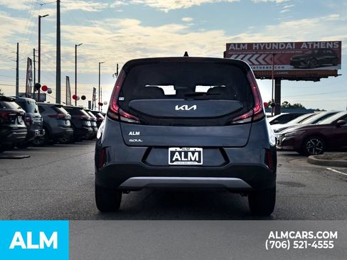 Used 2025 Kia Soul LX w/ LX Technology Package FWD image 6