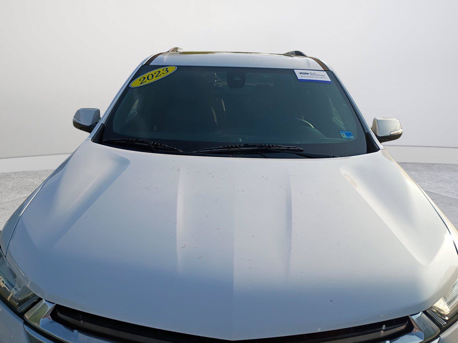 Used 2023 Chevrolet Traverse High Country w/ LPO, Floor Liner Package AWD/4WD image 24
