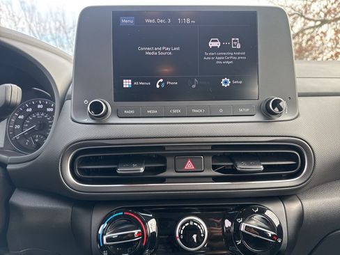 Certified 2023 Hyundai Kona SE w/ Cargo Package image 21