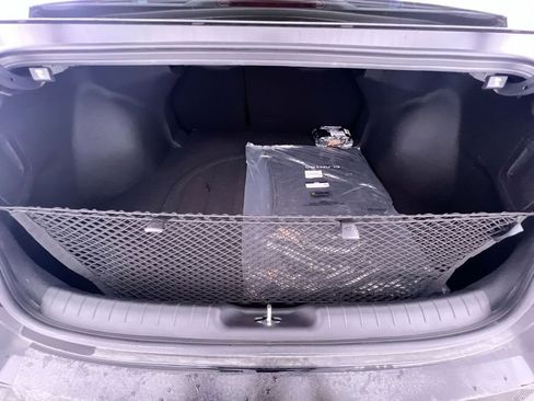 Used 2025 Hyundai Elantra SEL image 26