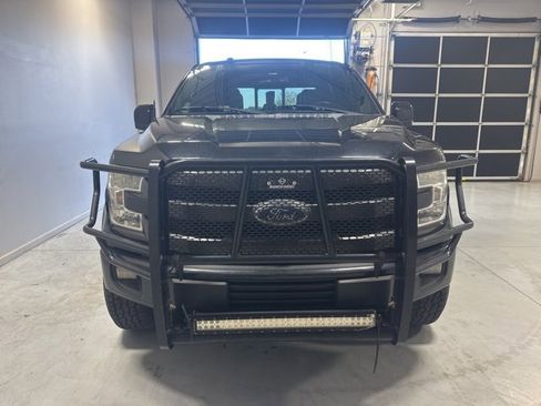 Used 2016 Ford F150 Lariat image 3