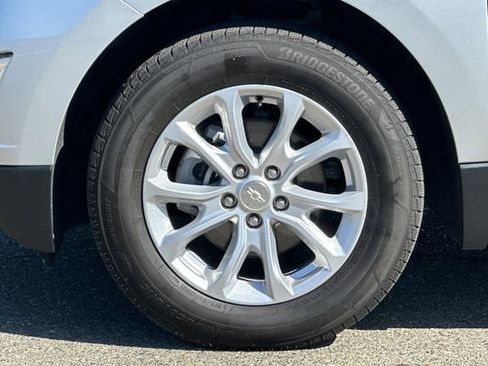 Used 2021 Chevrolet Equinox LT w/ LPO, Cargo Package AWD/4WD image 30