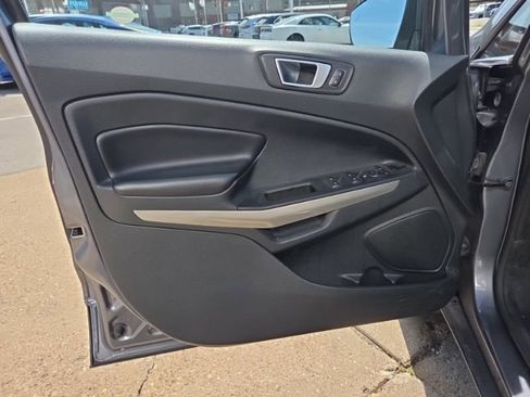 Used 2019 Ford EcoSport Titanium AWD/4WD image 9