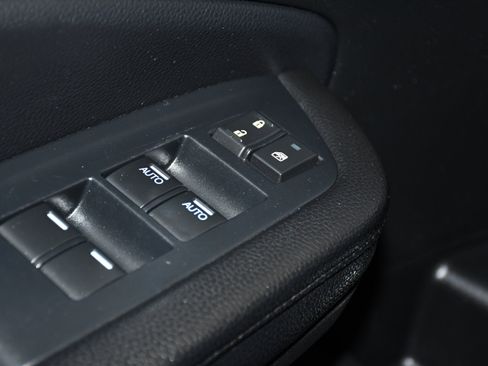 Used 2021 Honda Pilot EX-L image 35