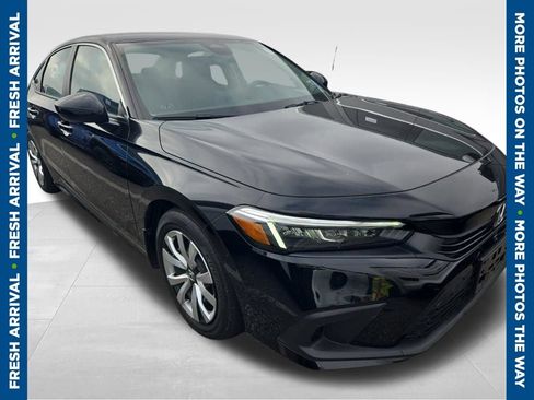 Used 2022 Honda Civic LX image 1
