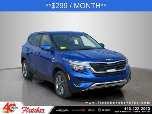 Used 2023 Kia Seltos LX AWD/4WD image 1