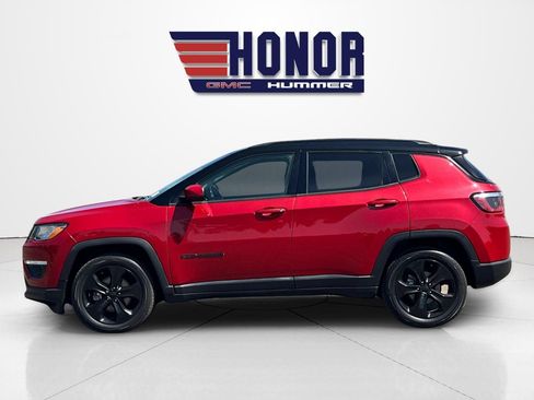 Used 2019 Jeep Compass Latitude FWD image 7