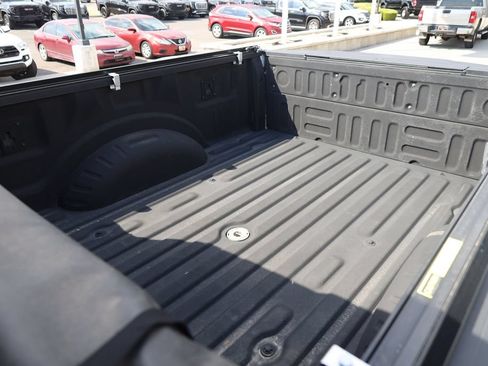Used 2020 Ford F350 XLT w/ XLT Premium Package AWD/4WD image 21