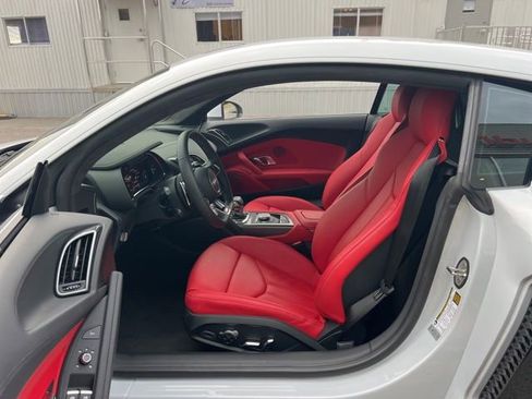 Used 2023 Audi R8 V10 performance image 26