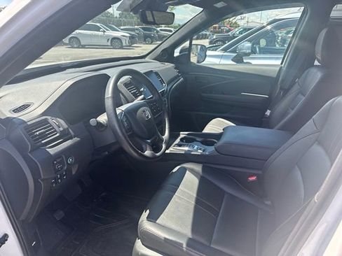 Used 2024 Honda Ridgeline TrailSport image 18