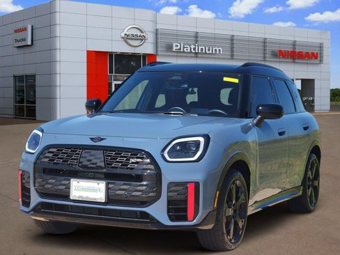 Used 2025 MINI Cooper Countryman John Cooper Works AWD/4WD image 2