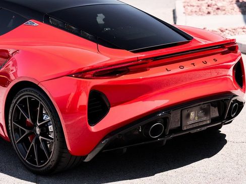 Used 2025 Lotus Emira RWD image 10
