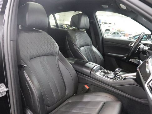 Used 2021 BMW X6 M50i w/ Executive Package AWD/4WD image 31