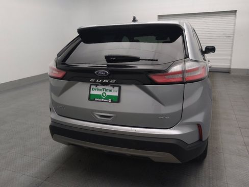 Used 2024 Ford Edge SEL image 7