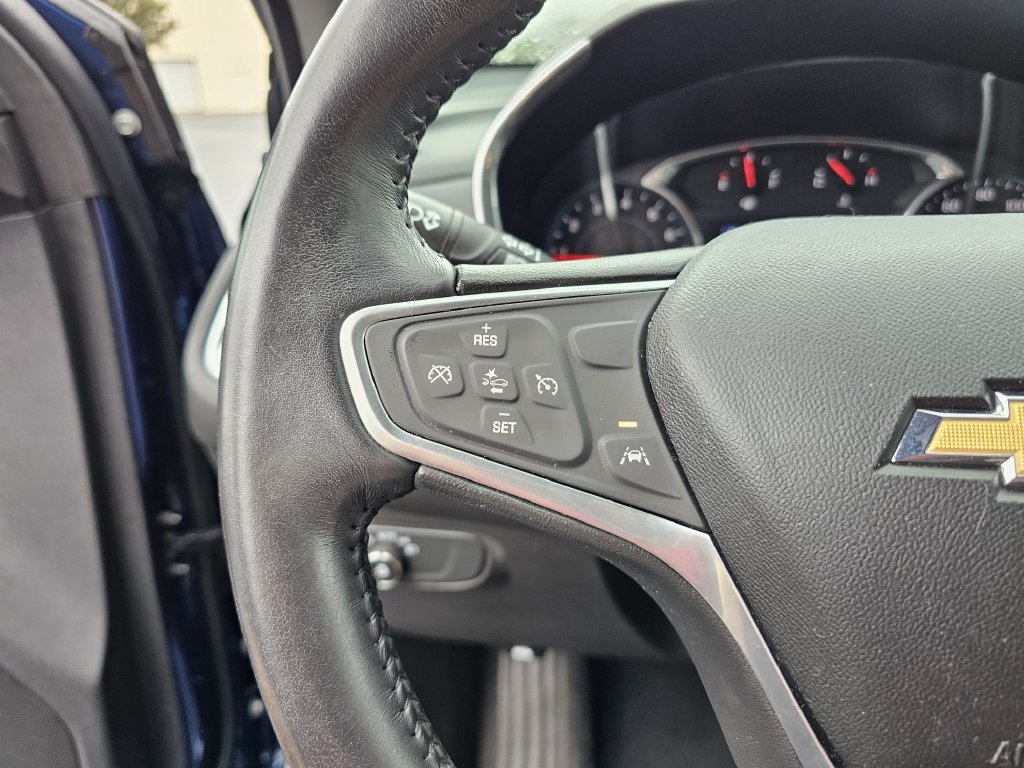 Used 2022 Chevrolet Equinox LT w/ Driver Convenience Package FWD image 25
