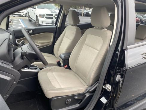 Used 2021 Ford EcoSport SE image 12