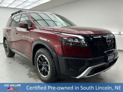 Used 2023 Nissan Pathfinder Rock Creek image 3