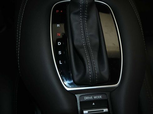 Used 2026 Honda HR-V EX-L image 14