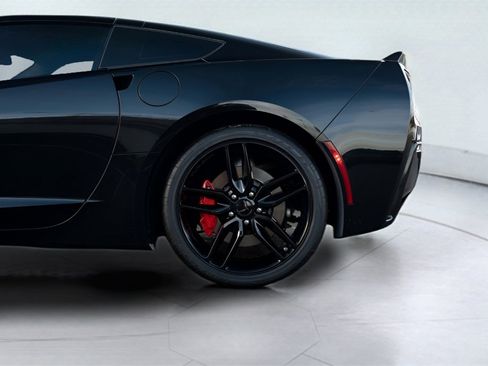 Used 2017 Chevrolet Corvette Stingray Coupe w/ Carbon Flash Badge Package image 21