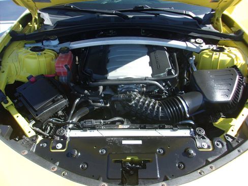 Used 2017 Chevrolet Camaro SS image 24