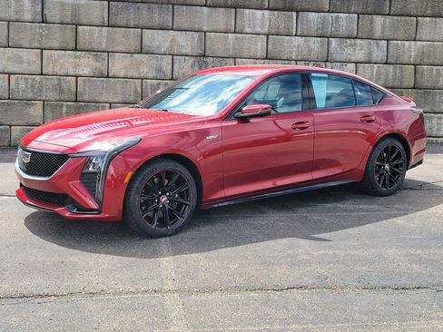 Certified 2025 Cadillac CT5 V AWD/4WD image 1
