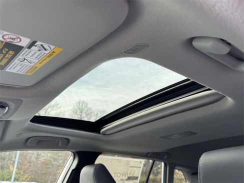 New 2026 Toyota Corolla Cross XLE image 18