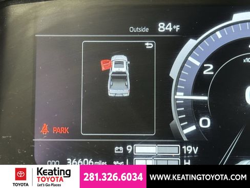 Used 2024 Toyota Tundra Limited AWD/4WD image 25