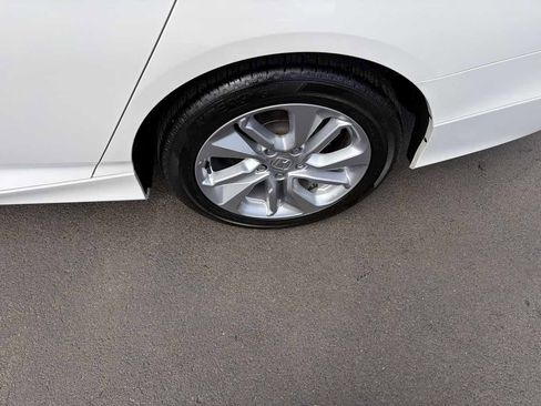 Used 2020 Honda Accord LX image 30