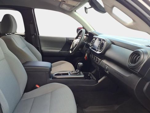 Used 2021 Toyota Tacoma SR image 15