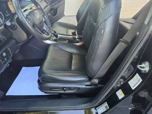 Used 2015 Honda Accord EX-L image 17