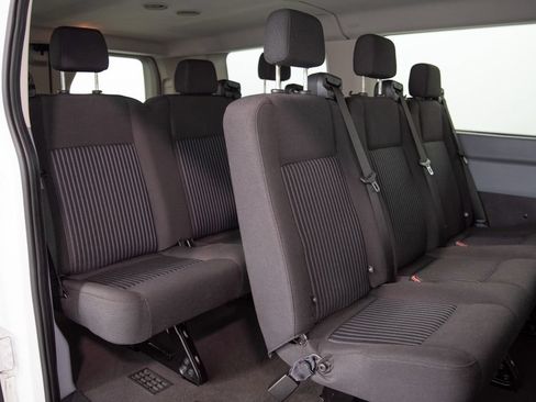 Used 2016 Ford Transit 150 XL RWD image 11