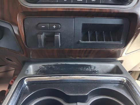 Used 2012 Ford F350 Lariat w/ Lariat Interior Pkg AWD/4WD image 20