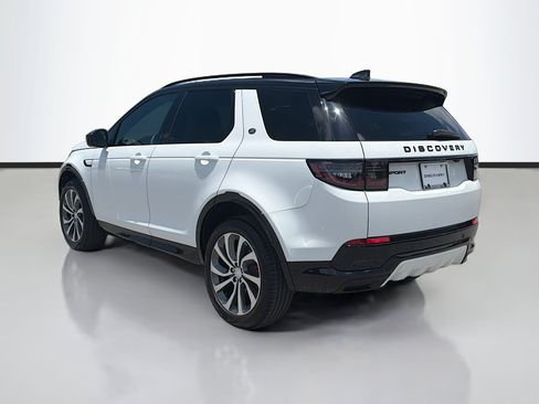 Used 2025 Land Rover Discovery Sport Dynamic SE AWD/4WD image 3