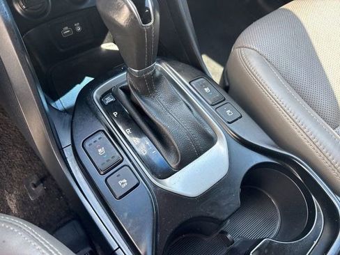 Used 2019 Hyundai Santa Fe XL FWD image 23