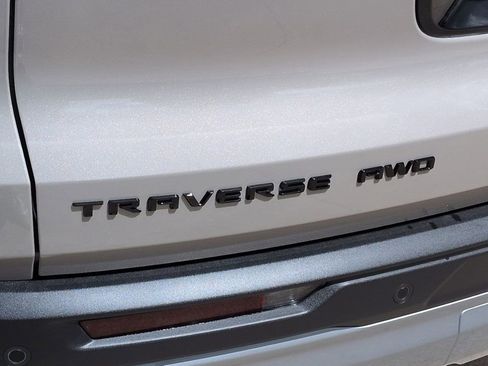 New 2026 Chevrolet Traverse Z71 w/ Driver Confidence Package AWD/4WD image 6