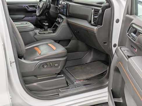 Used 2022 GMC Sierra 1500 AT4 image 21