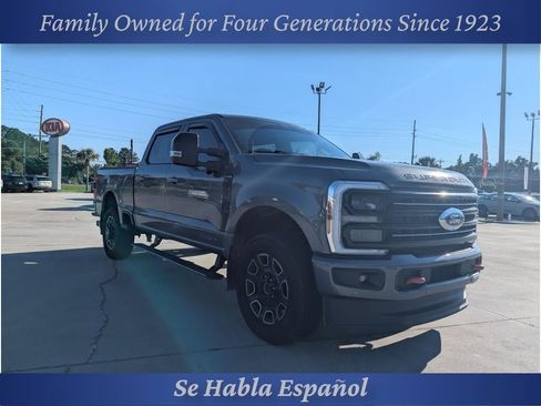 Used 2025 Ford F250 Platinum w/ FX4 Off-Road Package AWD/4WD image 1