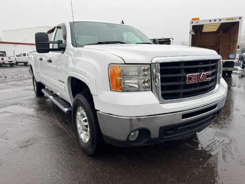 Used 2010 GMC Sierra 2500 SLE image 7
