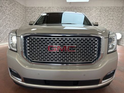 Used 2016 GMC Yukon Denali w/ Open Road Package AWD/4WD image 2