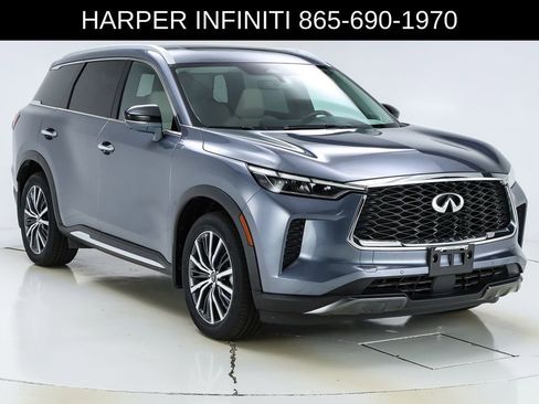 Used 2023 INFINITI QX60 Sensory w/ Vision Package AWD/4WD image 16