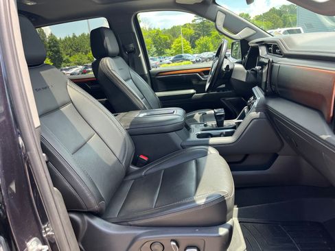 Used 2022 GMC Sierra 1500 Denali AWD/4WD image 34